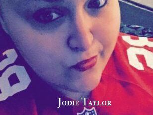 Jodie_Taylor