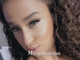 Meganroxanne