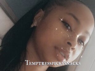 Temptresspickysnacks